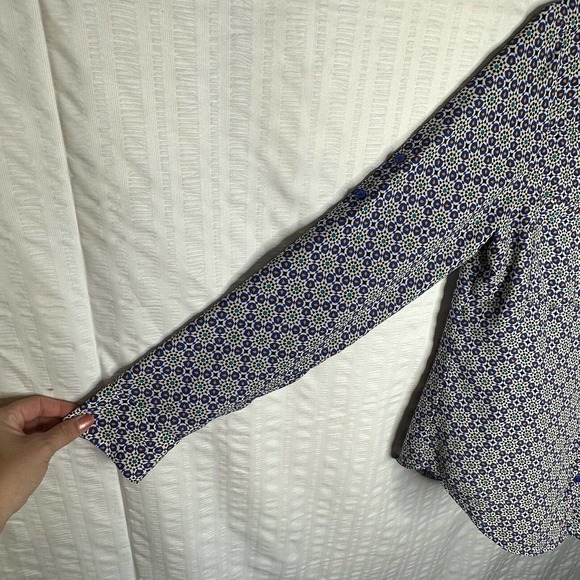 Express Portofino Shirt Womens Small Blue Floral Original Fit Roll Tab Button Up - Picture 4 of 11